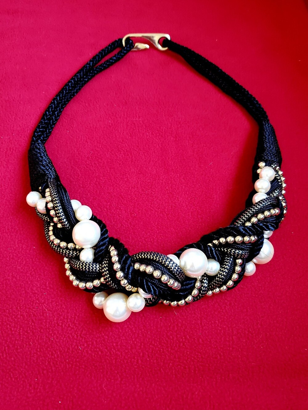 Black and Gold Pearl Accent Women's Rope Belt